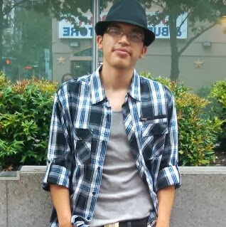Dominic Lopez Photo 42