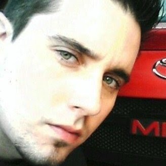 Aaron Houser Photo 27