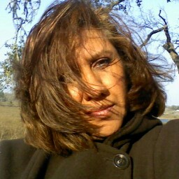 Jacqueline Gonzalez Photo 29