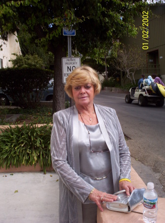 Kathryn Kay Photo 27