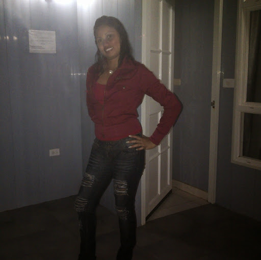 Gloria Blanco Photo 11