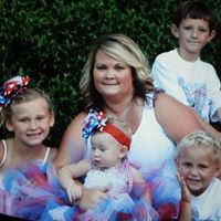 Aimee Simmons Photo 13
