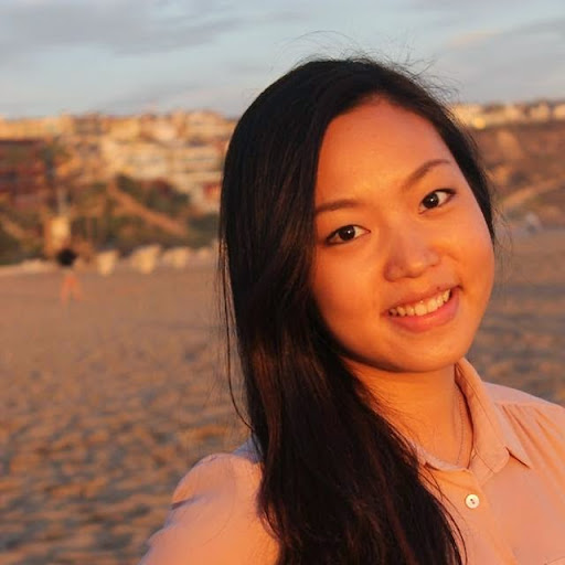 Julia Lin Photo 22