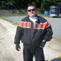 Adrian Stevens Photo 28