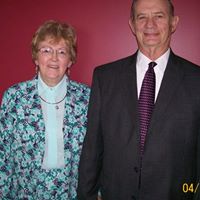 Betty Robbins Photo 29