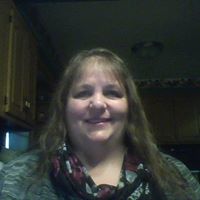 Julie Lewis Photo 38