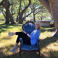 Veronica Rogers Photo 13