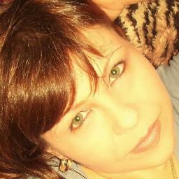 Anna Toth Photo 29