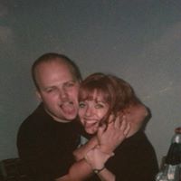 Angela Valentine Photo 43