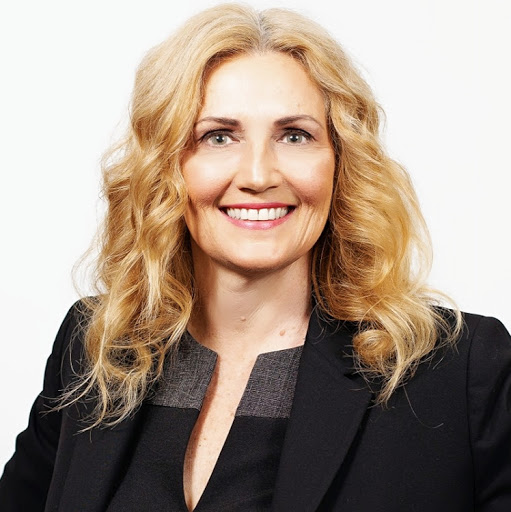 Diane Abraham Photo 8