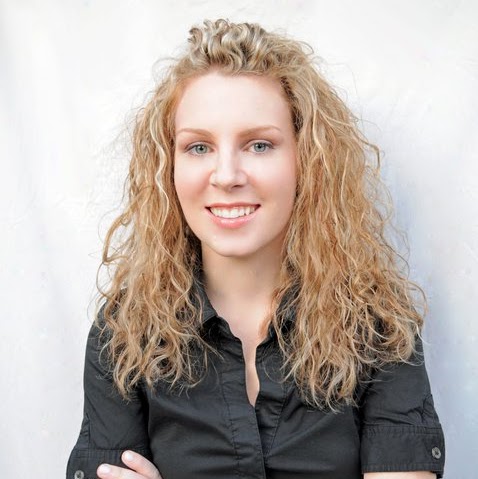 Rebecca Cramer Photo 13