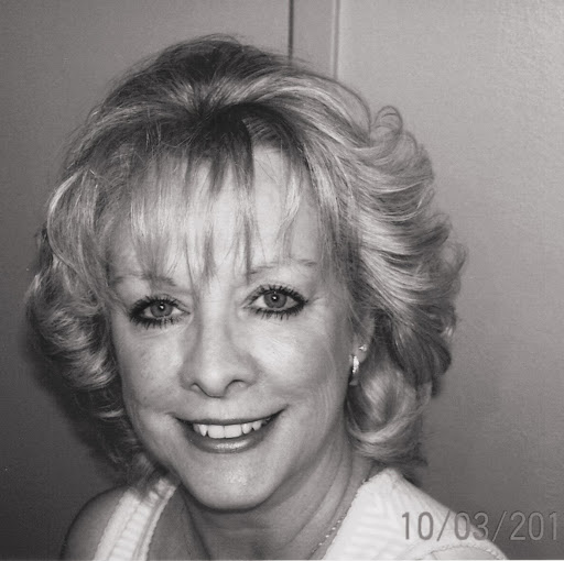 Debbie Summers Photo 8