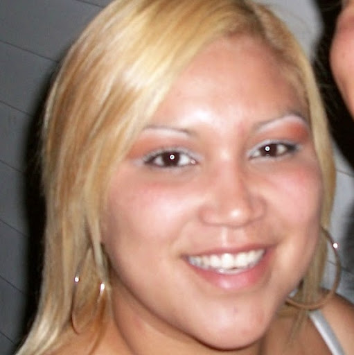 April Deleon Photo 9