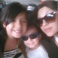 Michelle Esquivel Photo 15