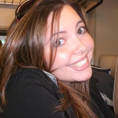 Erica Kerr Photo 10