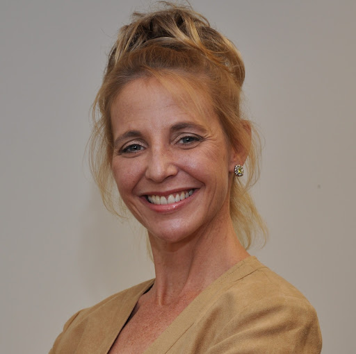 Amy Olsen Photo 24
