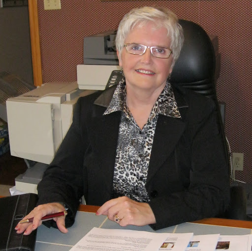 Gail Goodwin Photo 11