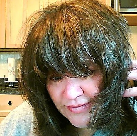 Renee Miller Photo 31