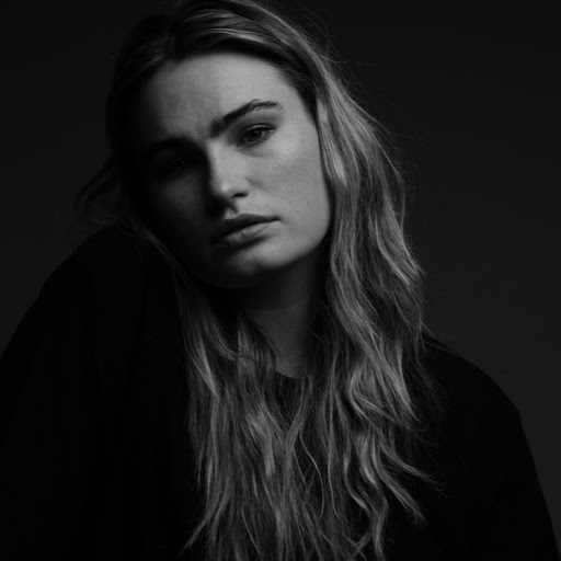 Kathryn Gallagher Photo 39