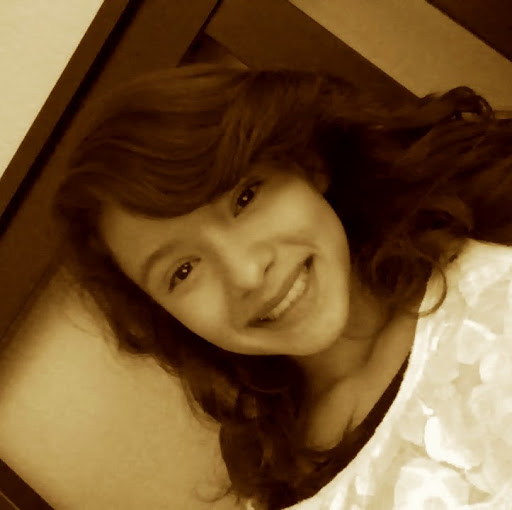 Isabelle Hernandez Photo 8