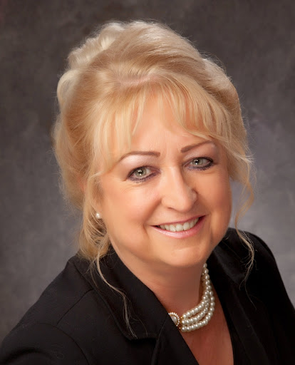Cheryle Cook Photo 6