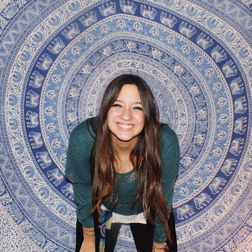 Manuela Silva Photo 29