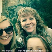 Angela Rutledge Photo 17