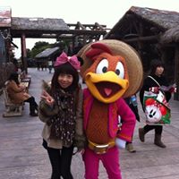 Ling Zhao Photo 13