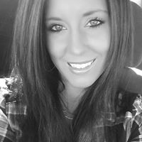 Stephanie Lariscy Photo 6