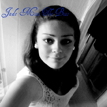 Jade Moss Photo 22