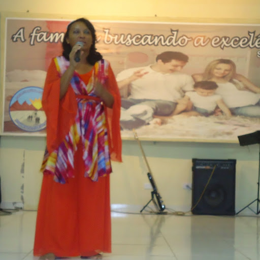 Mary Nunes Photo 13