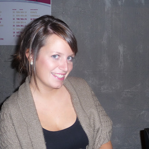 Laura Perreault Photo 4
