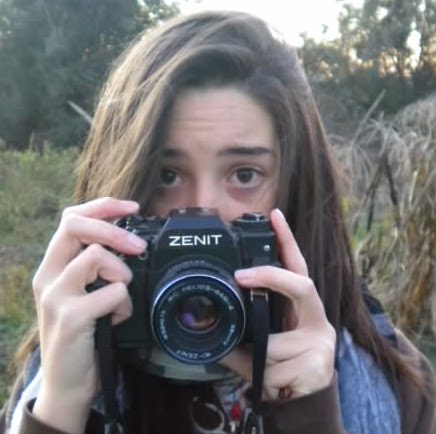 Claudia Robles Photo 41
