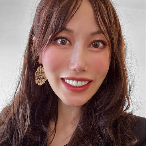 Juliet Chung Photo 10