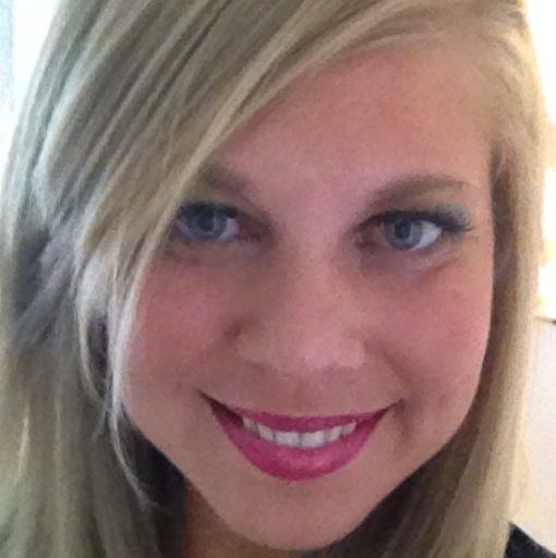 Erin Holmes Photo 23