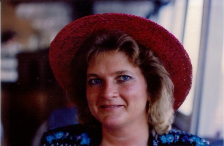 Sandra Miles Photo 27