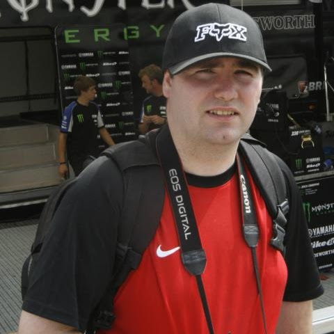 Tony Lyons Photo 19