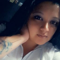 Alejandra Robles Photo 25