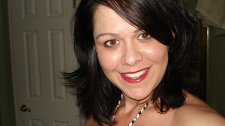 Julie Pennington Photo 29