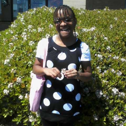 Carolyn Lowe Photo 16