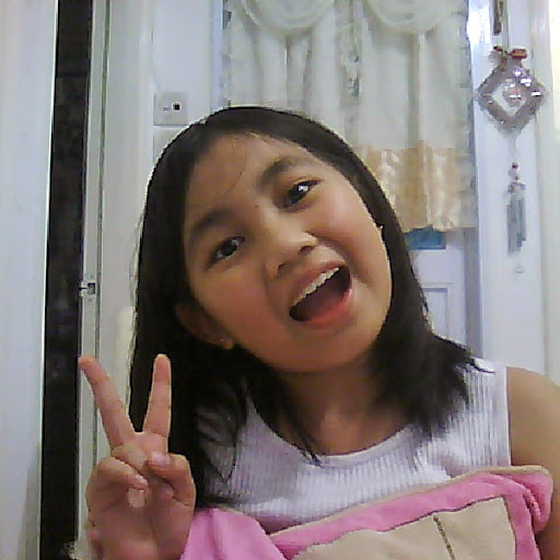 Maureen Grace Photo 20