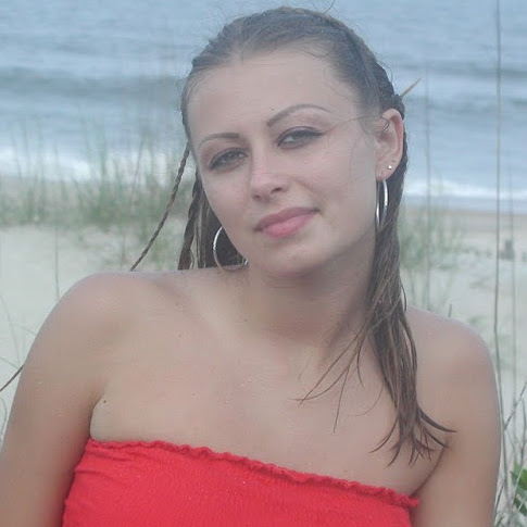 Paula Sims Photo 16