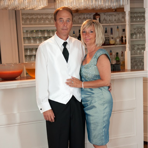 Carol Tracy Photo 33