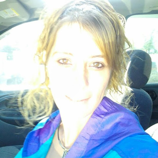 Theresa Britton Photo 30