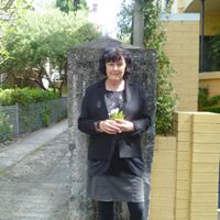 Victoria Mcloughlin Photo 13