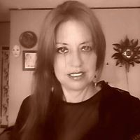 Darlene Newman Photo 26
