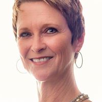 Cheryl Glass Photo 20