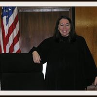 Julie Lynch Photo 18