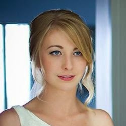 Alyson Brown Photo 12