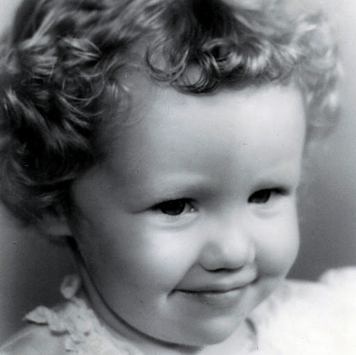 Carol Riley Photo 29